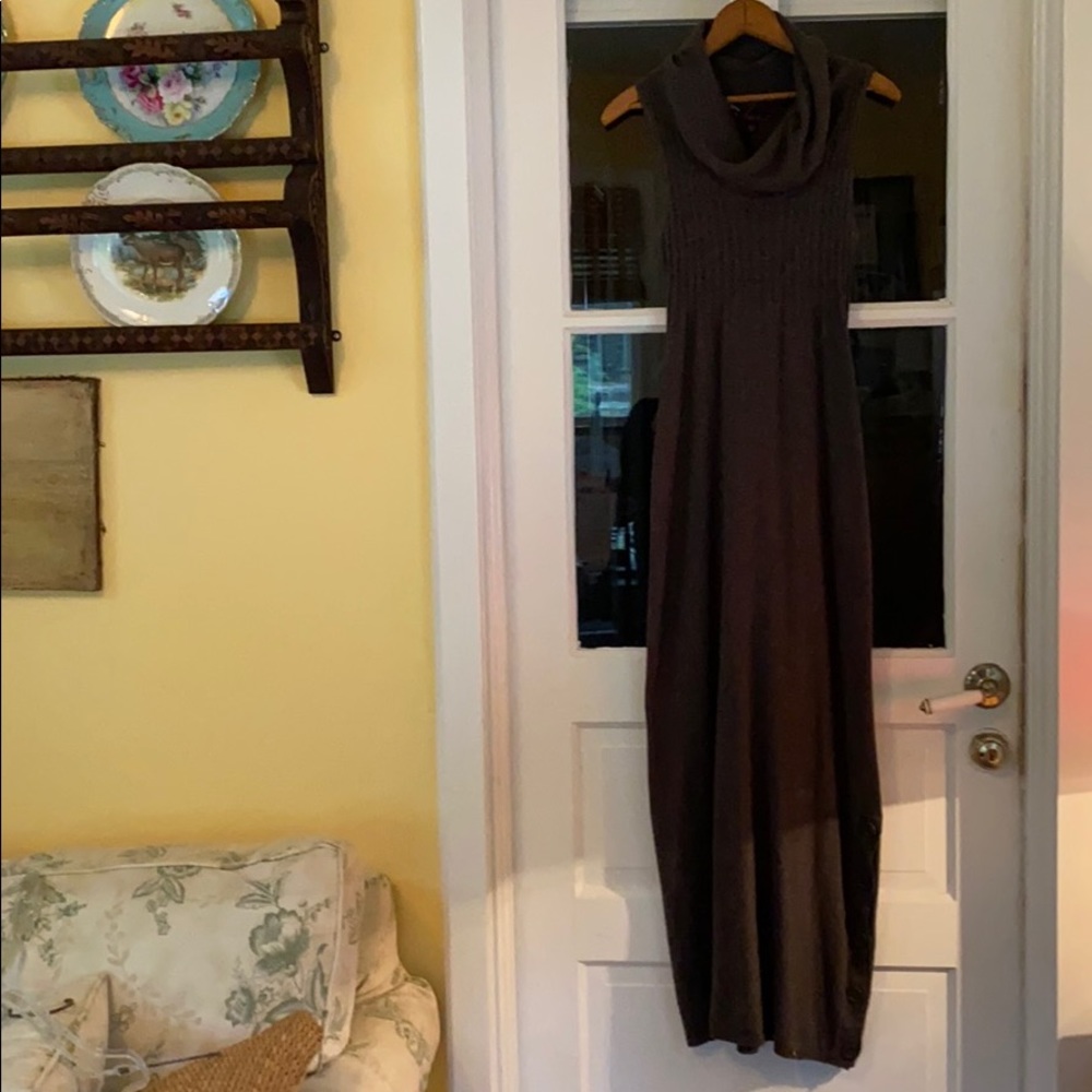 Sleveless Maxi Dress light weight knit in Gray